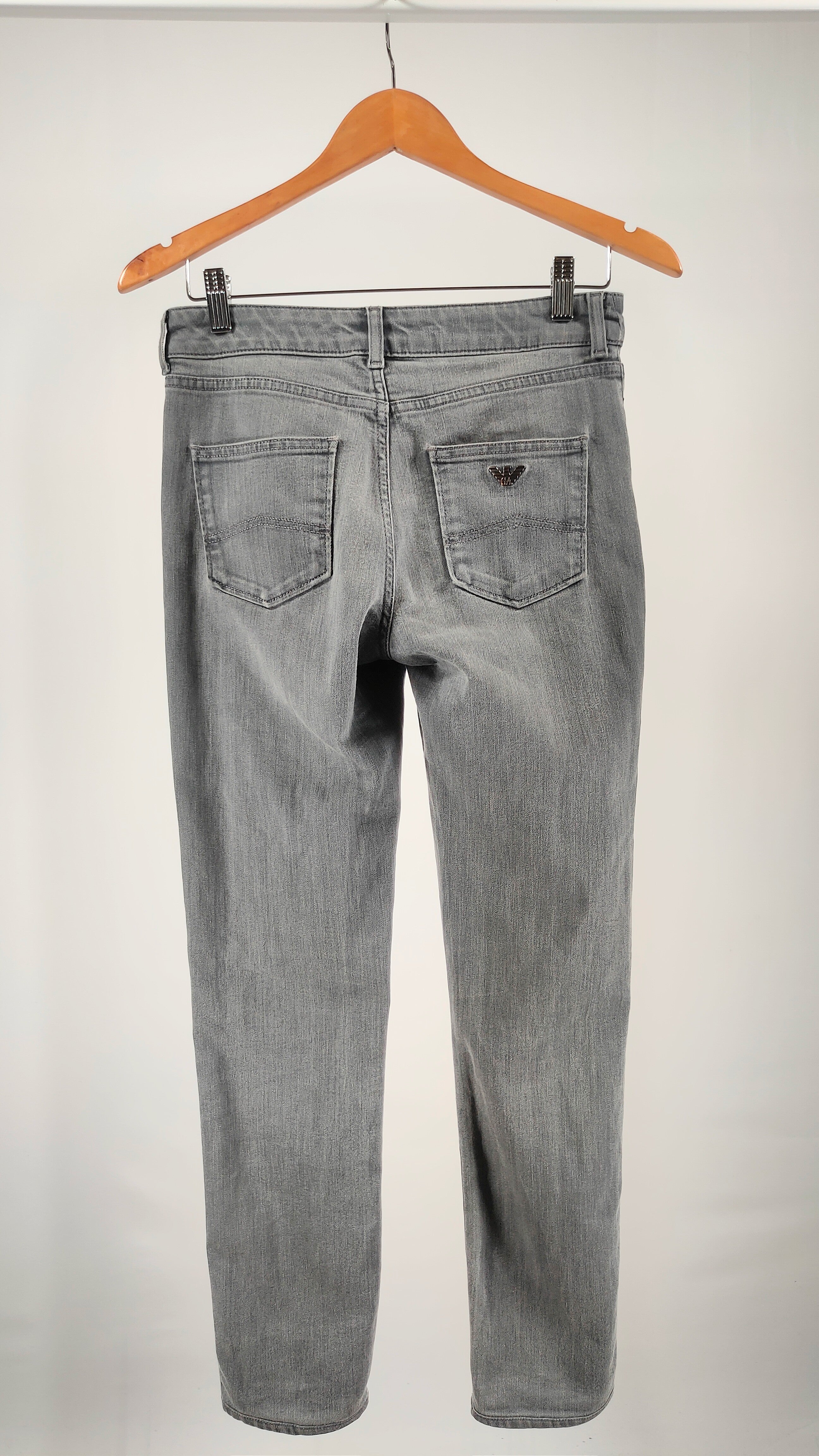 Pantalones Armani jeans en gris Enjoy it