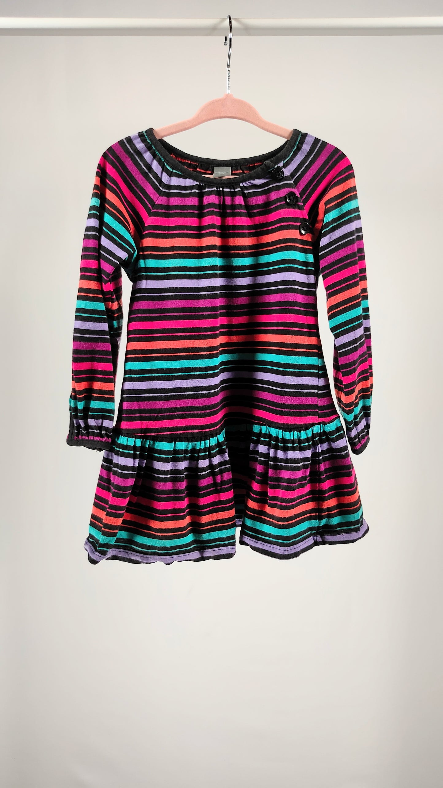 Vestido de rayas horizontales multicolor